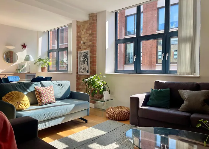 Spitalfields Sanctuary 2 Bed 2 Bath 100Sqm Aprt